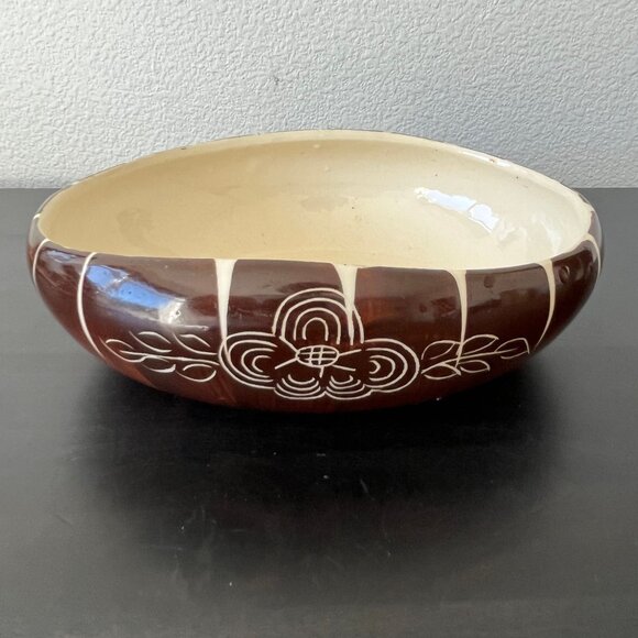 Purinton Brown Intaglio Vegetable Bowl // Serving Dish // Vintage 1950s - Picture 3 of 6